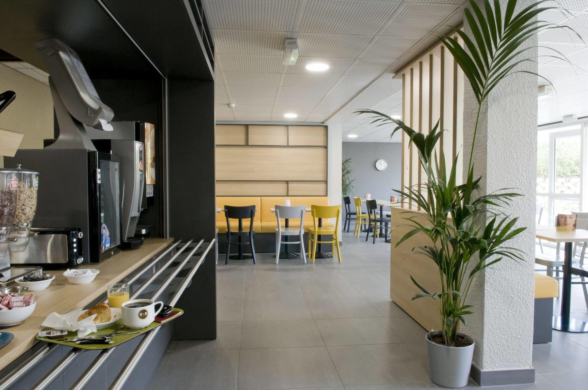 B&B Hotel Saint-Quentin Екстериор снимка